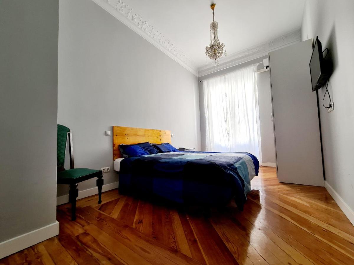 Basic Dreibettzimmer mit Gemeinschaftsbad