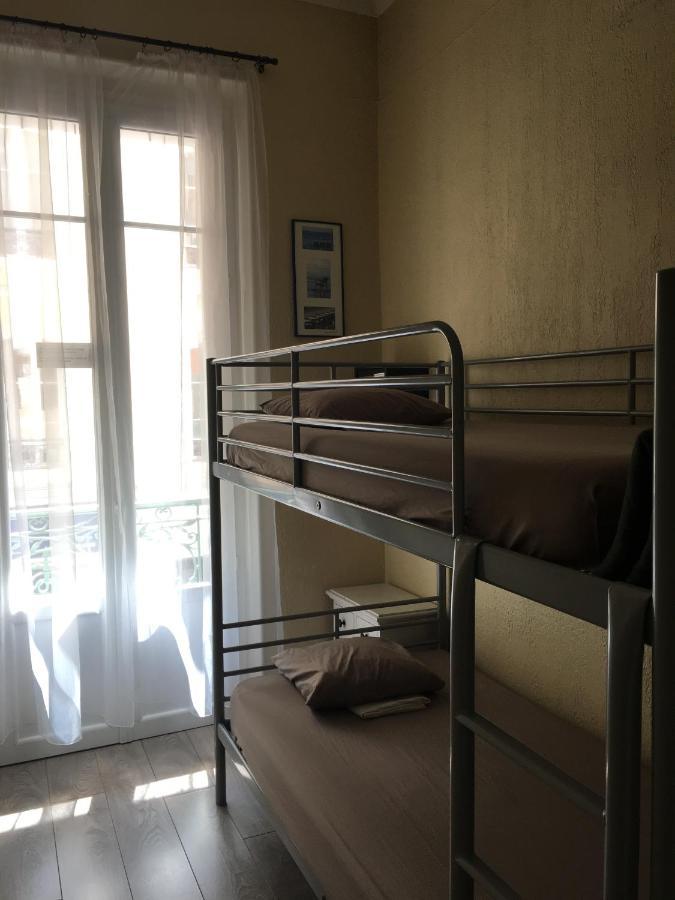 Zweibettzimmer