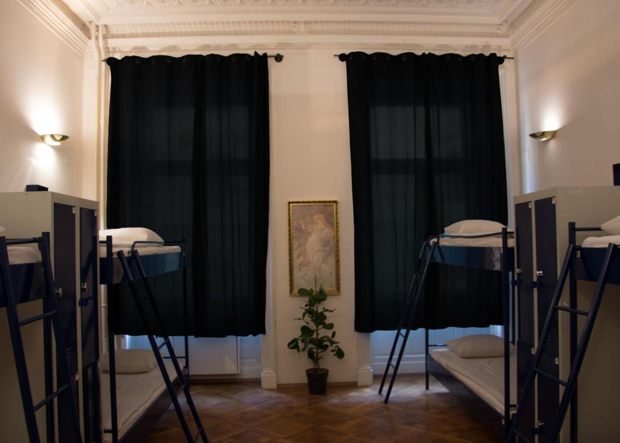 Bett im gemischten Schlafsaal mit 8 Betten