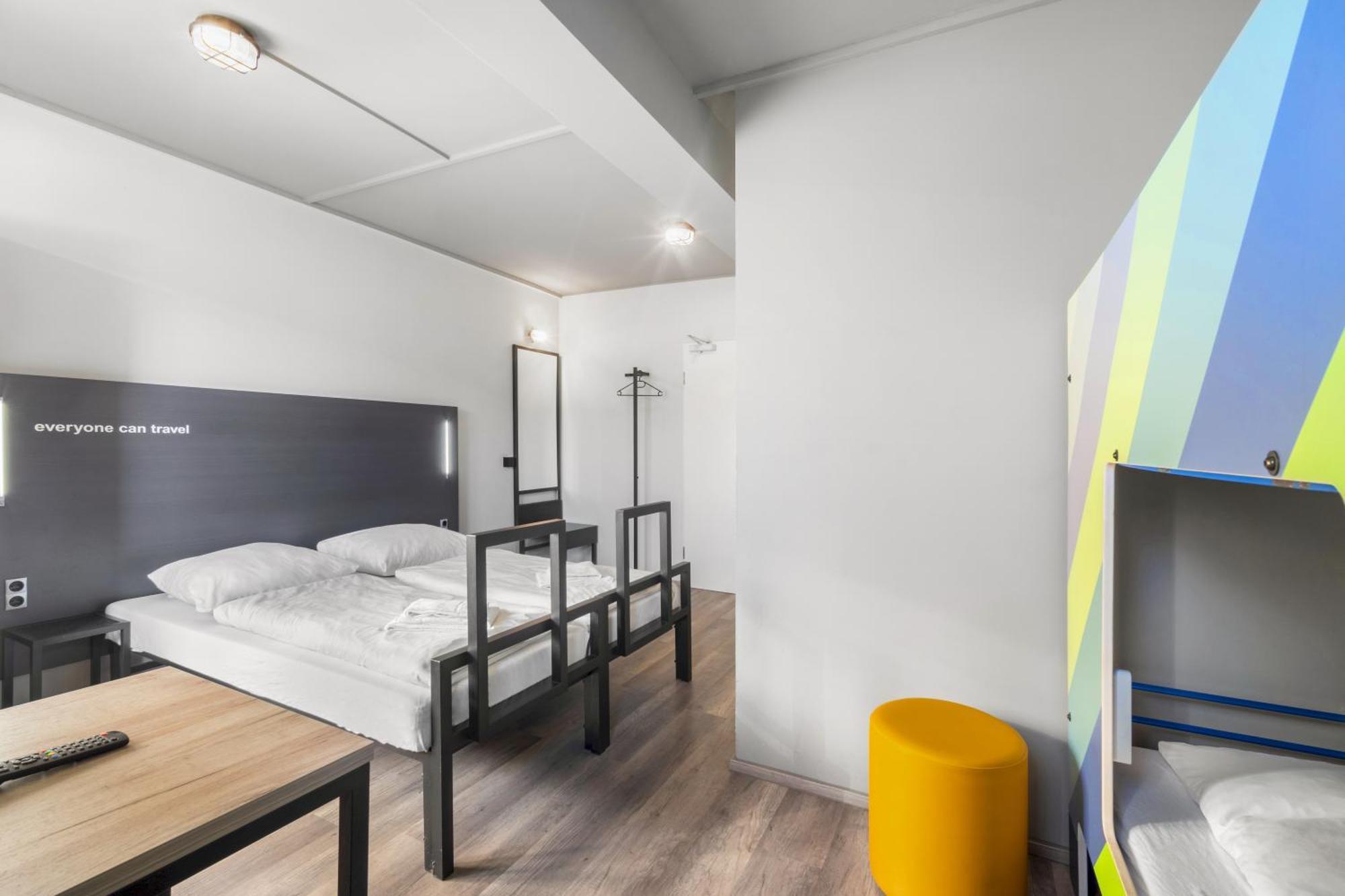 Dreibettzimmer