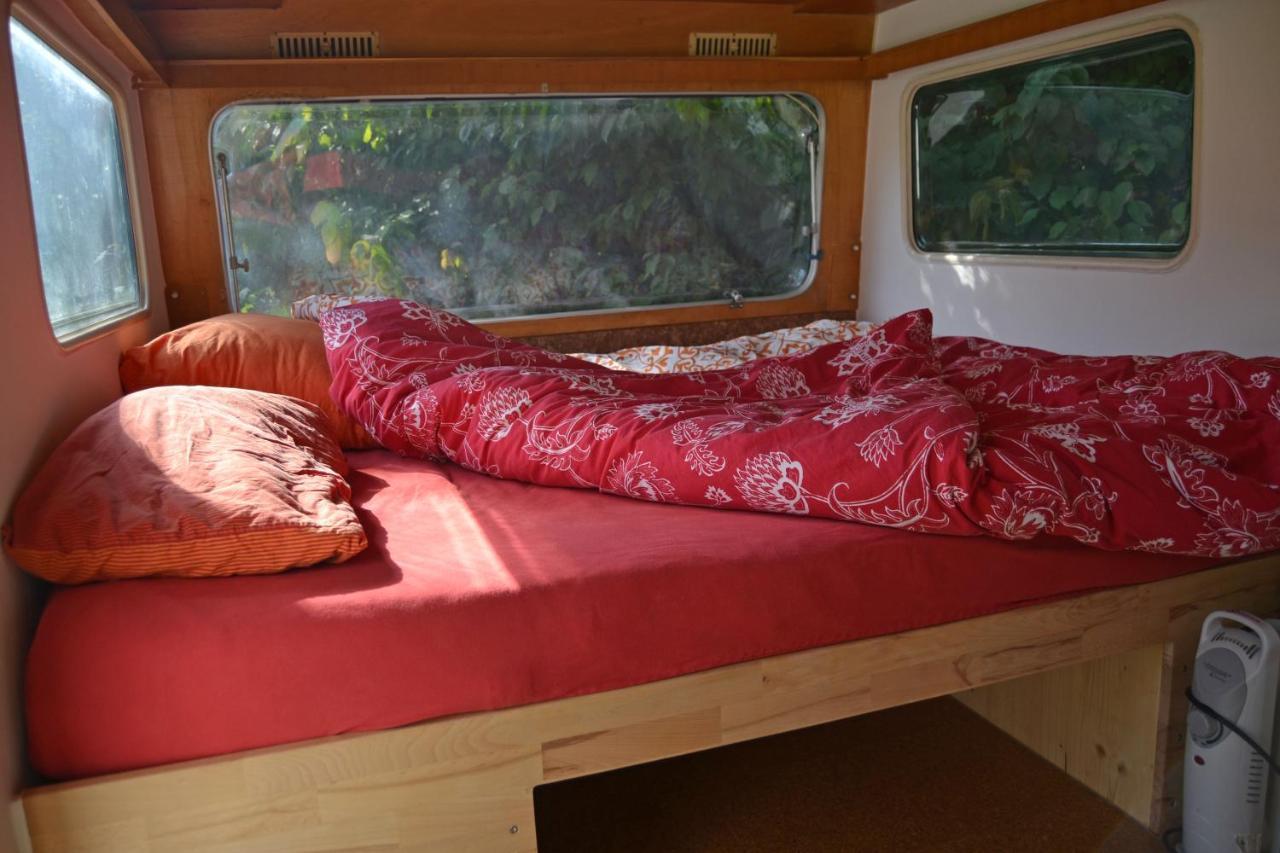 Tiny Caravan
