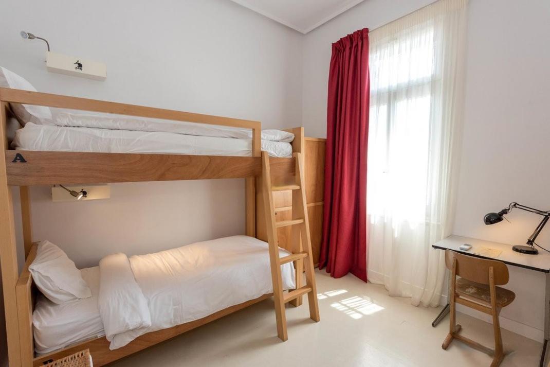 Einzelbett in einem gemischten Deluxe Schlafsaal mit 4 Betten