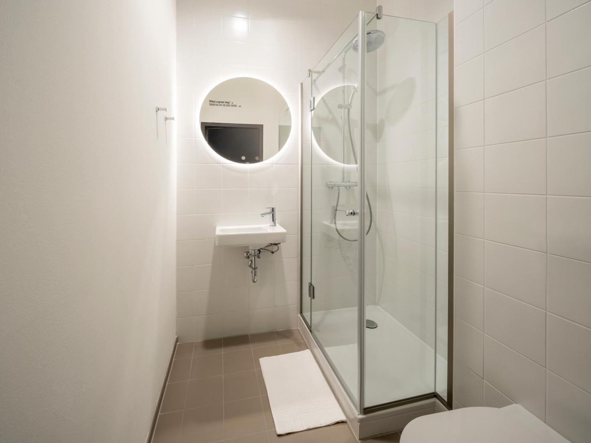 Privates Schlafzimmer für 10 Personen