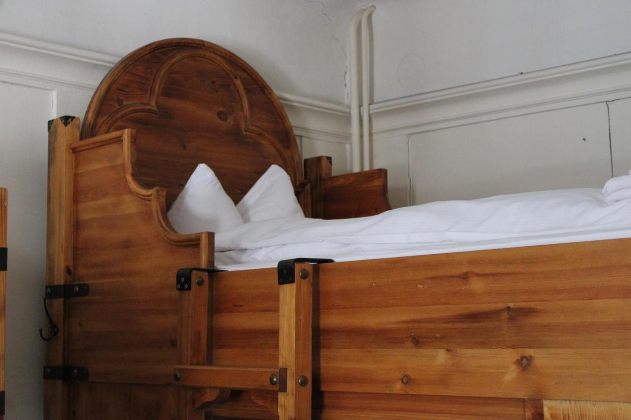 Bett im gemischten 6-Bett-Schlafsaal