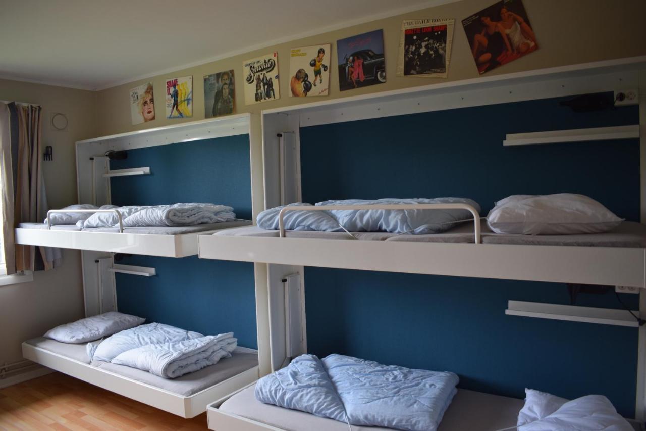 Bed 6-Bed Male Dormitory Room