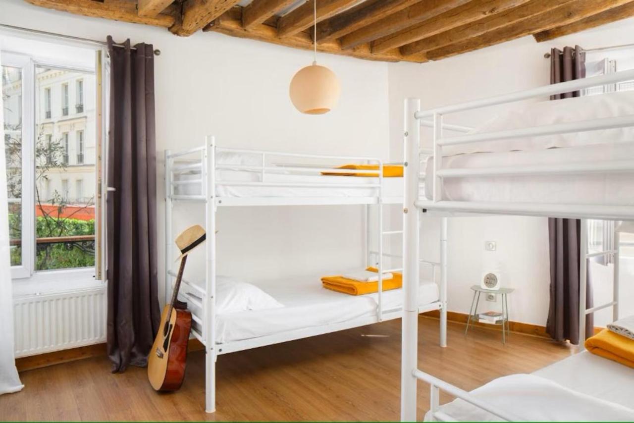 Bett im gemischten Schlafsaal mit 12 Betten