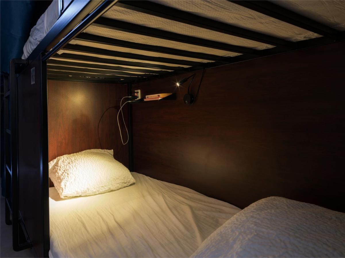 Bett im Frauenschlafsaal mit 6 Betten