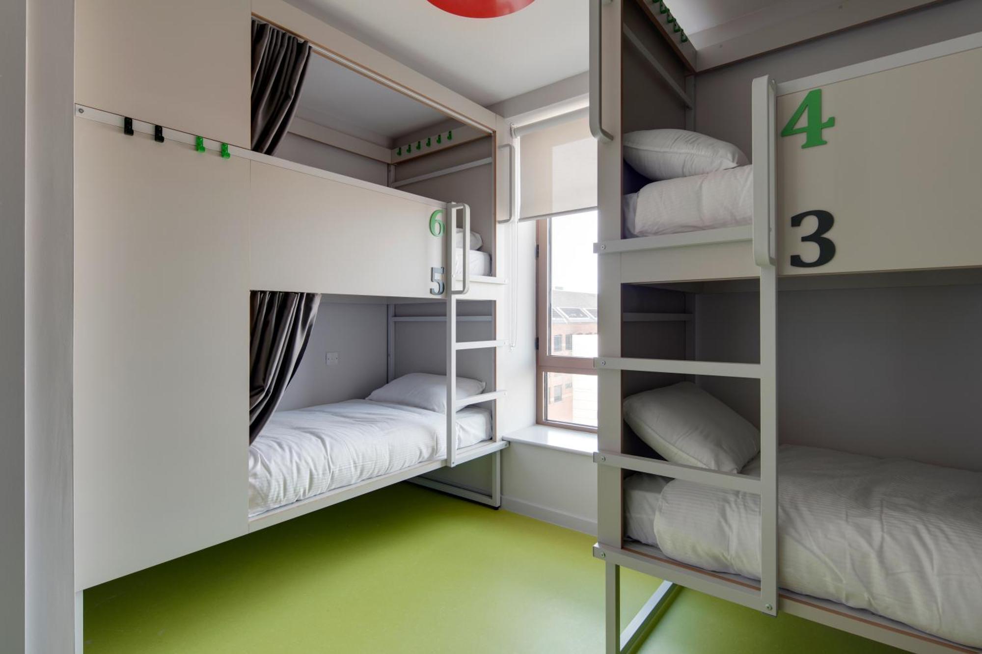 Bed in 4- 6 Bed Female Dormitory Room,1541520082:JPEG