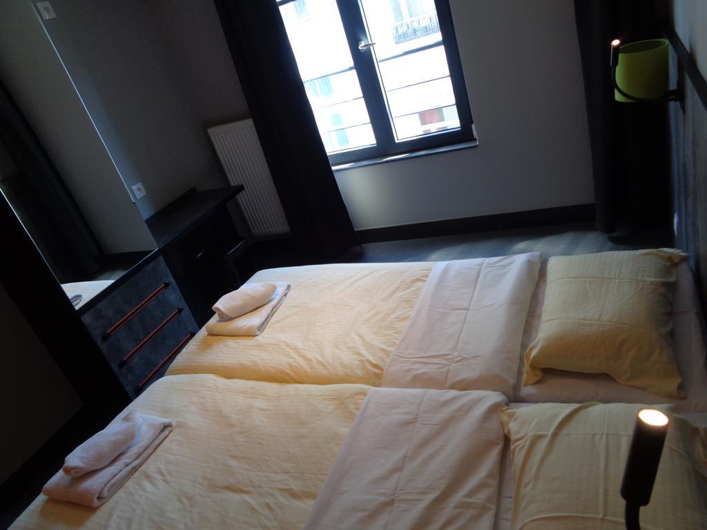 Triple Room Private Bathroom,154597676:JPEG