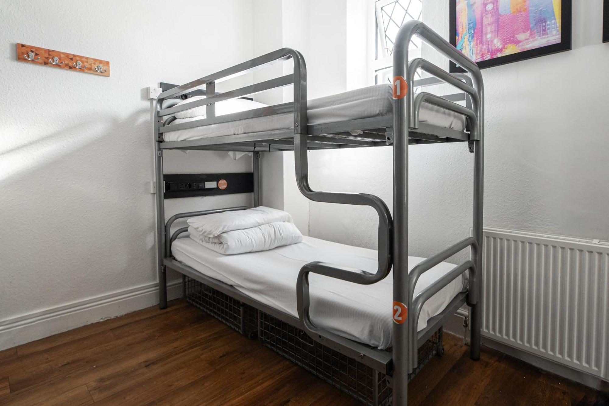 Bett im gemischten Schlafsaal mit 8 Betten