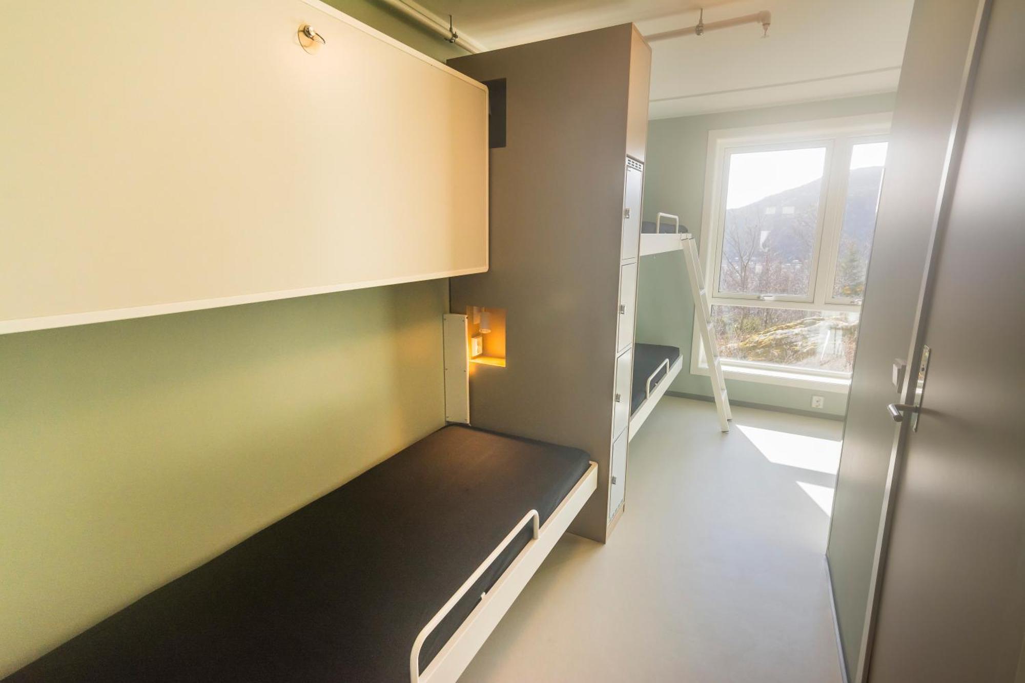 Bed 4-Bed Female Dormitory Room