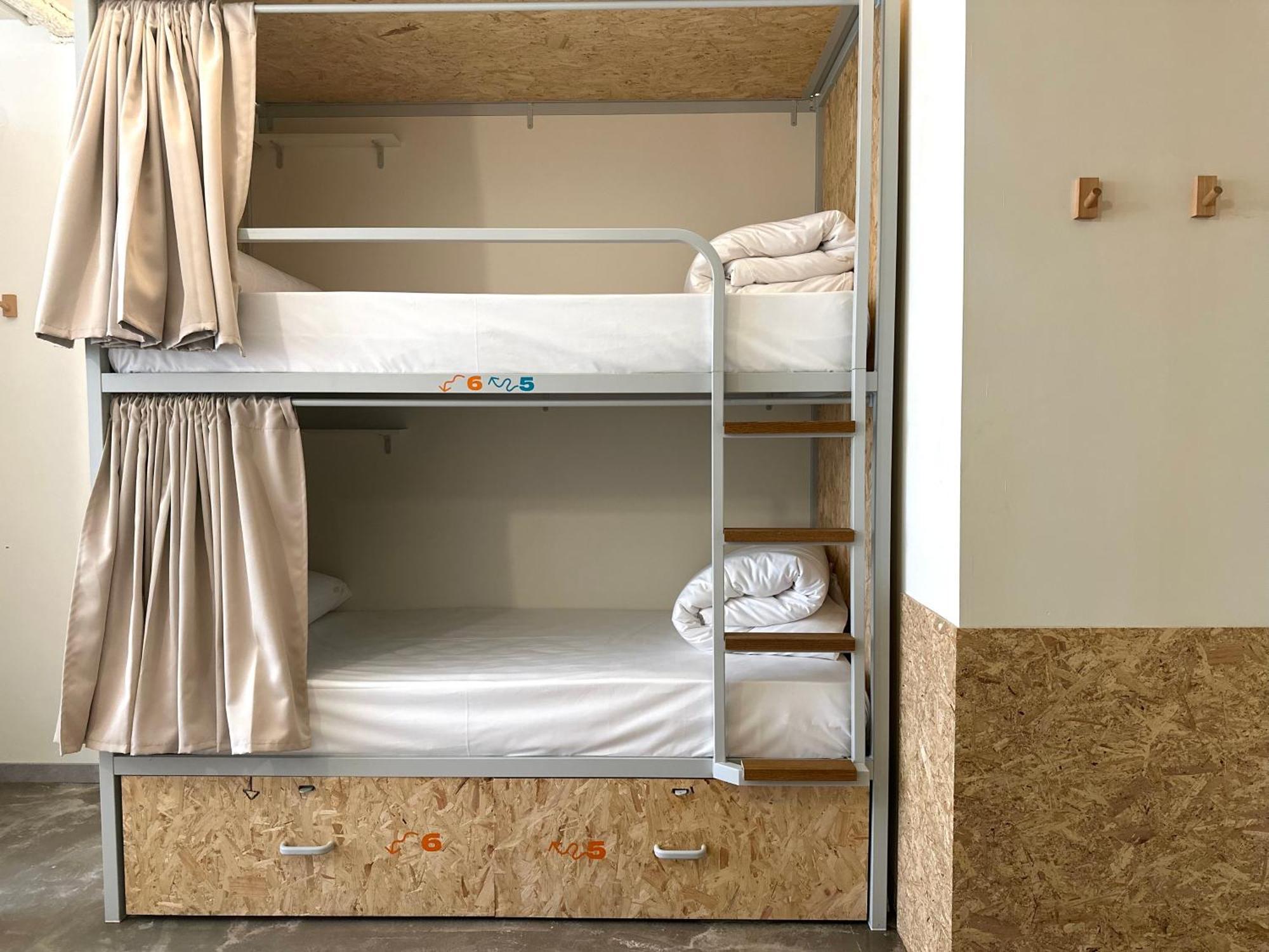 8-Bed Mixed Dormitory Room,1613552453:JPEG
