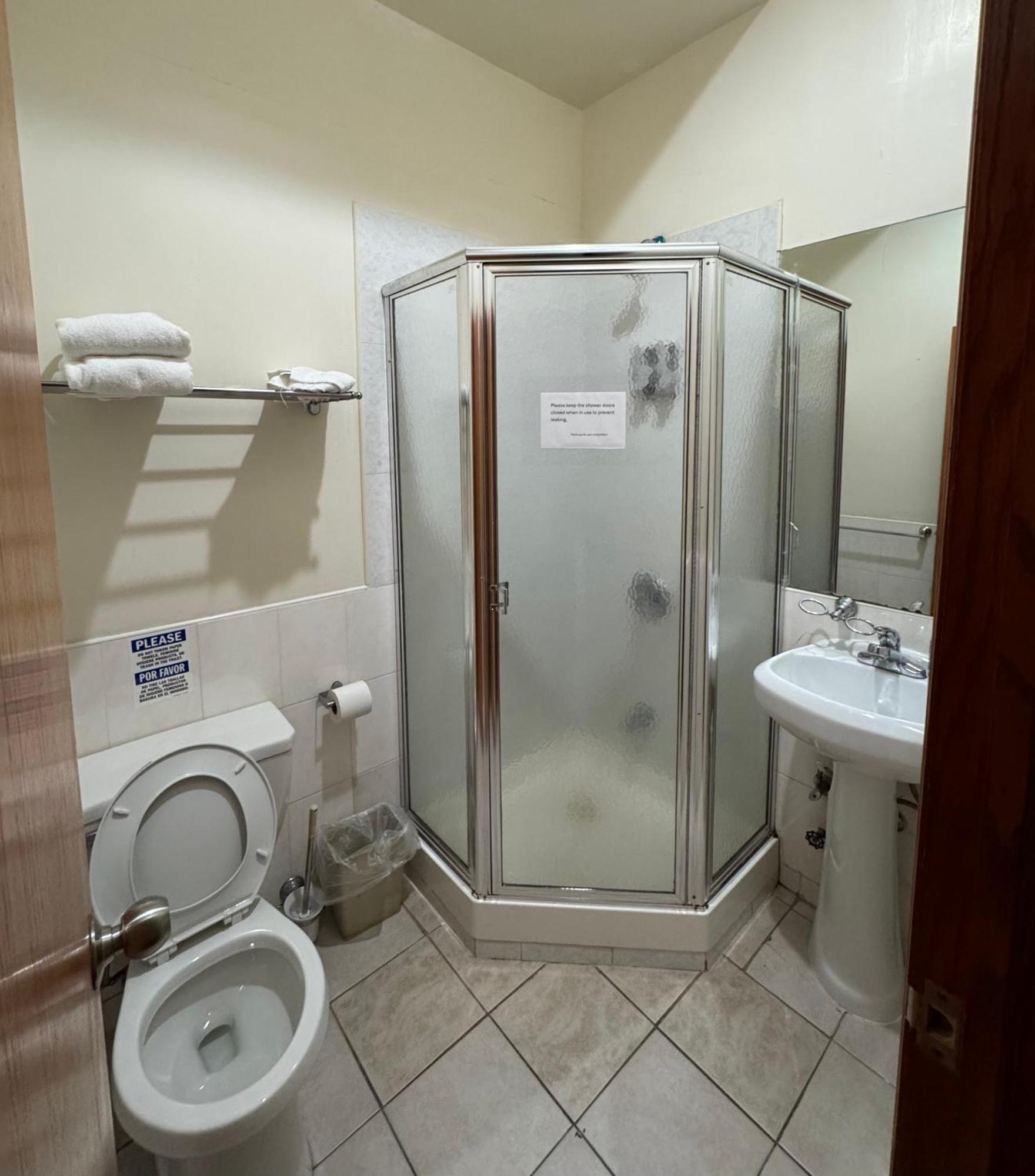 Doppelzimmer mit eigenem Bad