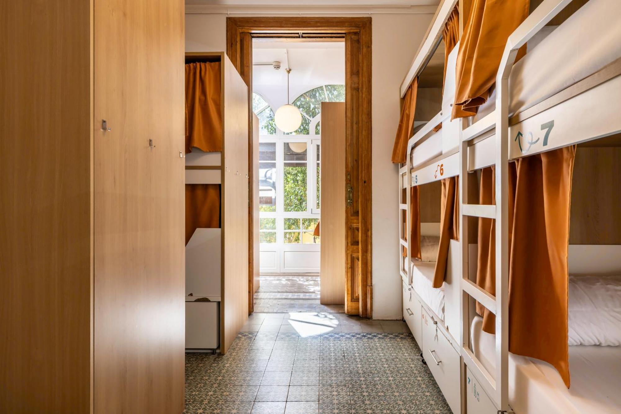 Bett im gemischten Schlafsaal mit 12 Betten - Gemeinschaftsbad