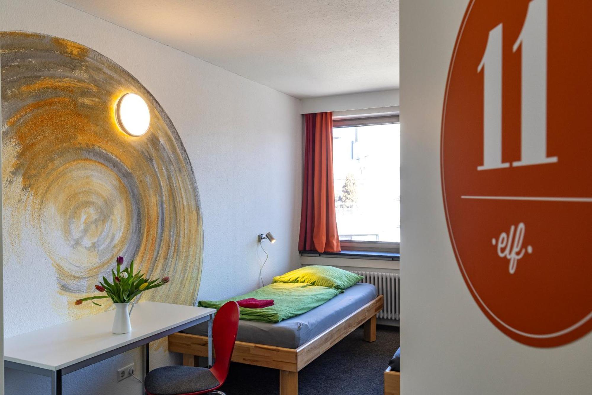 Single Room with Shared Bathroom,1678667289:JPEG