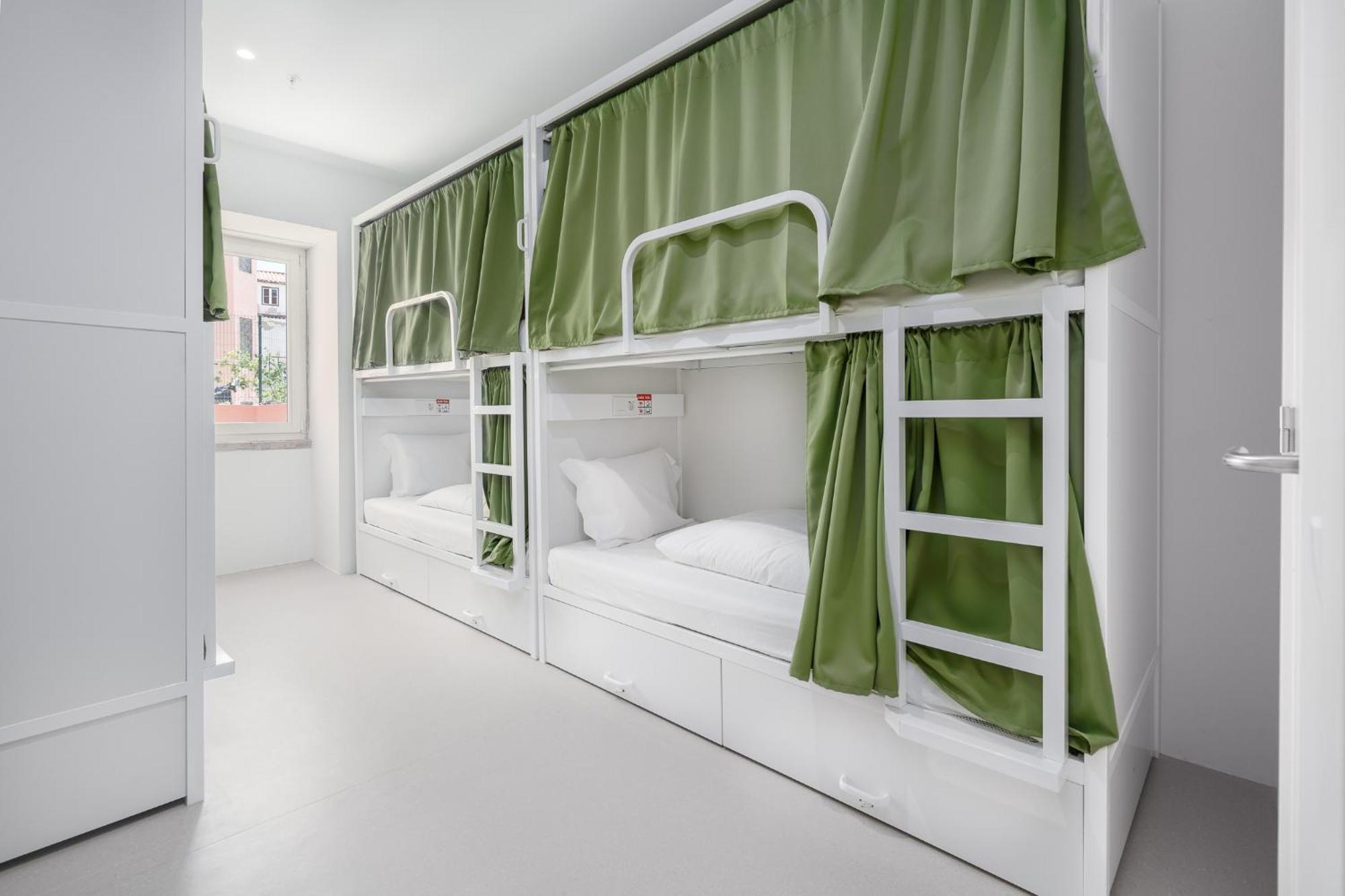 Bett im gemischten 6-Bett-Schlafsaal