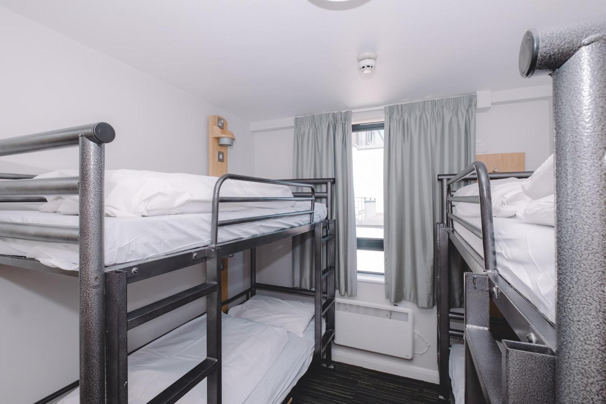 Bett im gemischten Schlafsaal mit 4 Betten