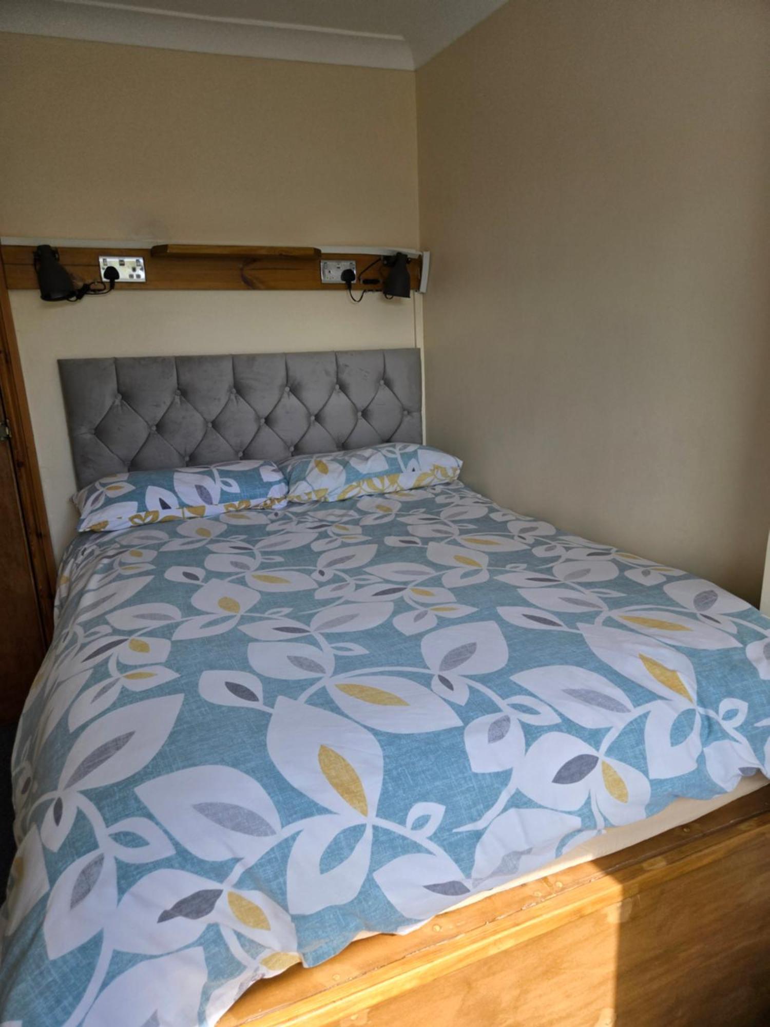 Standard Doppelzimmer mit Gemeinschaftsbad