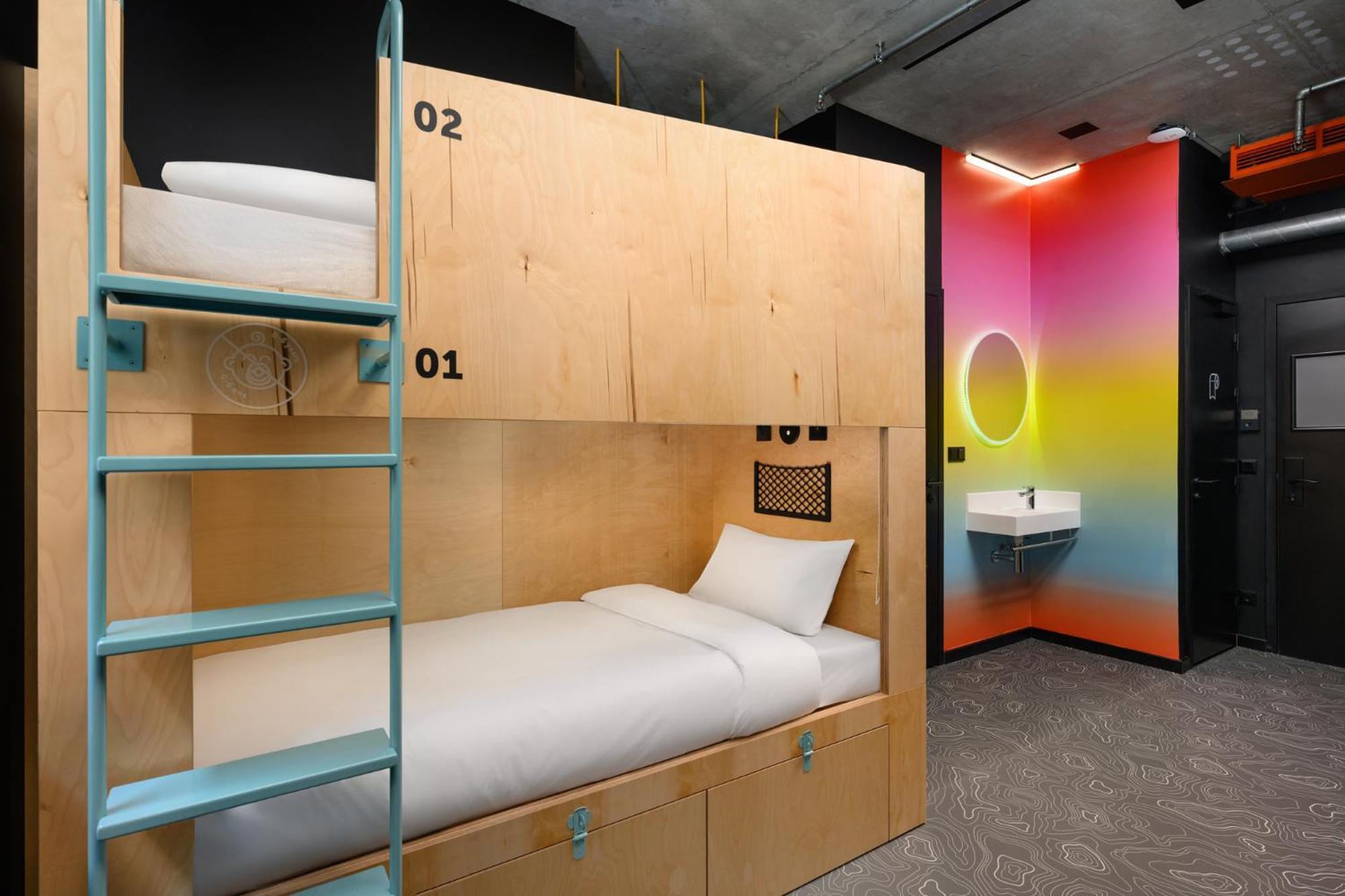Privates Schlafzimmer für 4 Personen