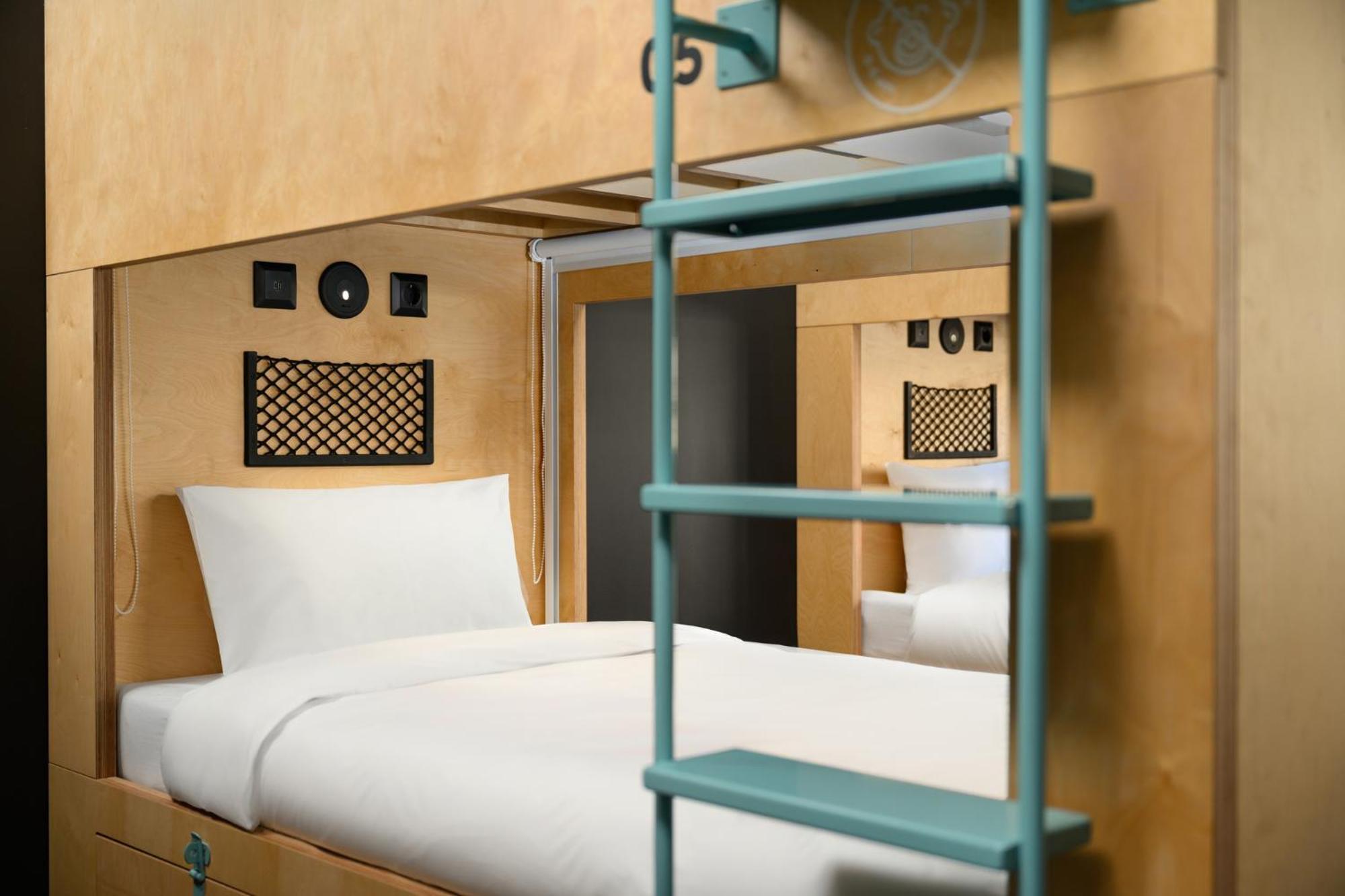 Privates Schlafzimmer für 8 Personen