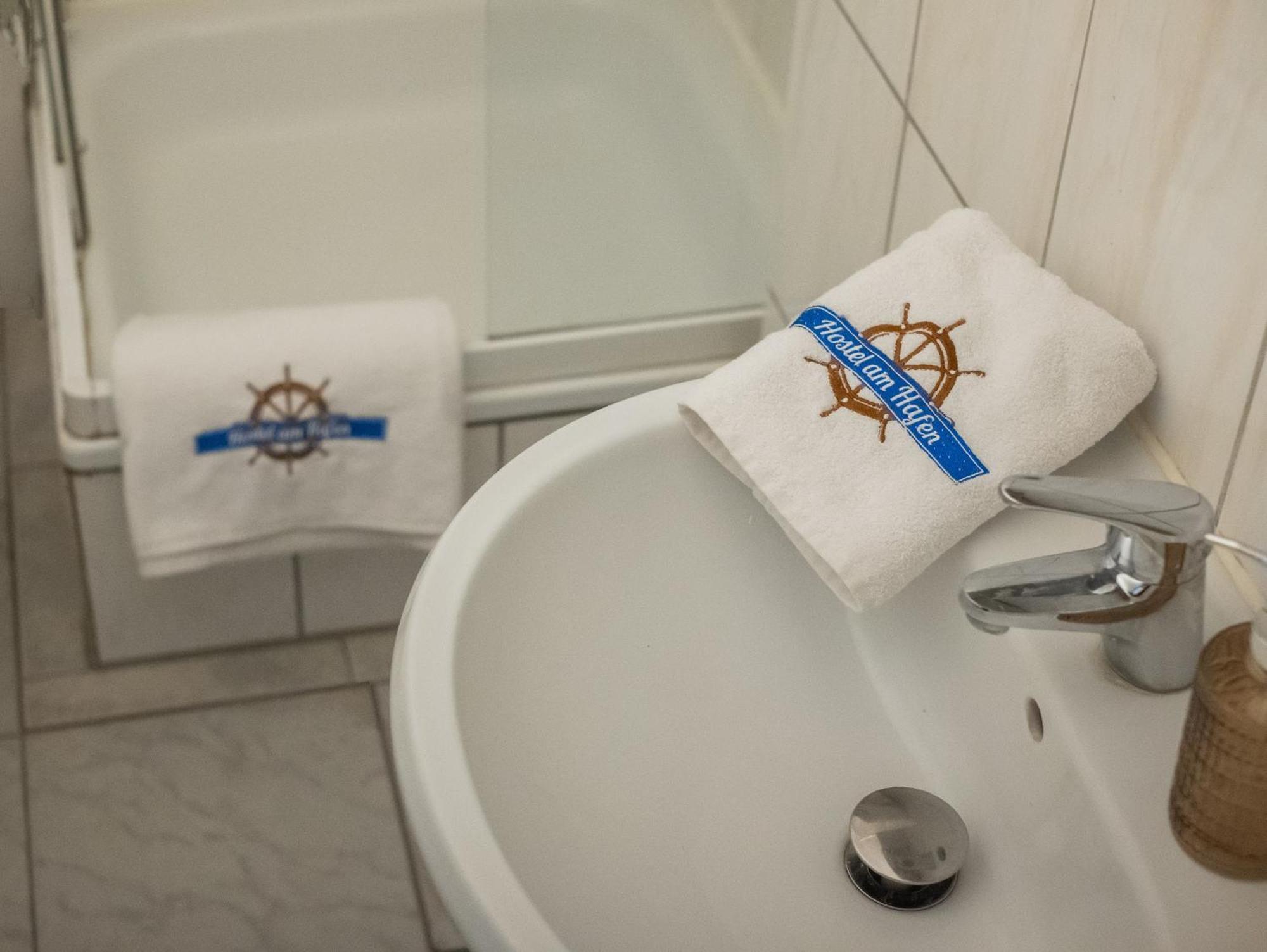 Familienzimmer mit Bad