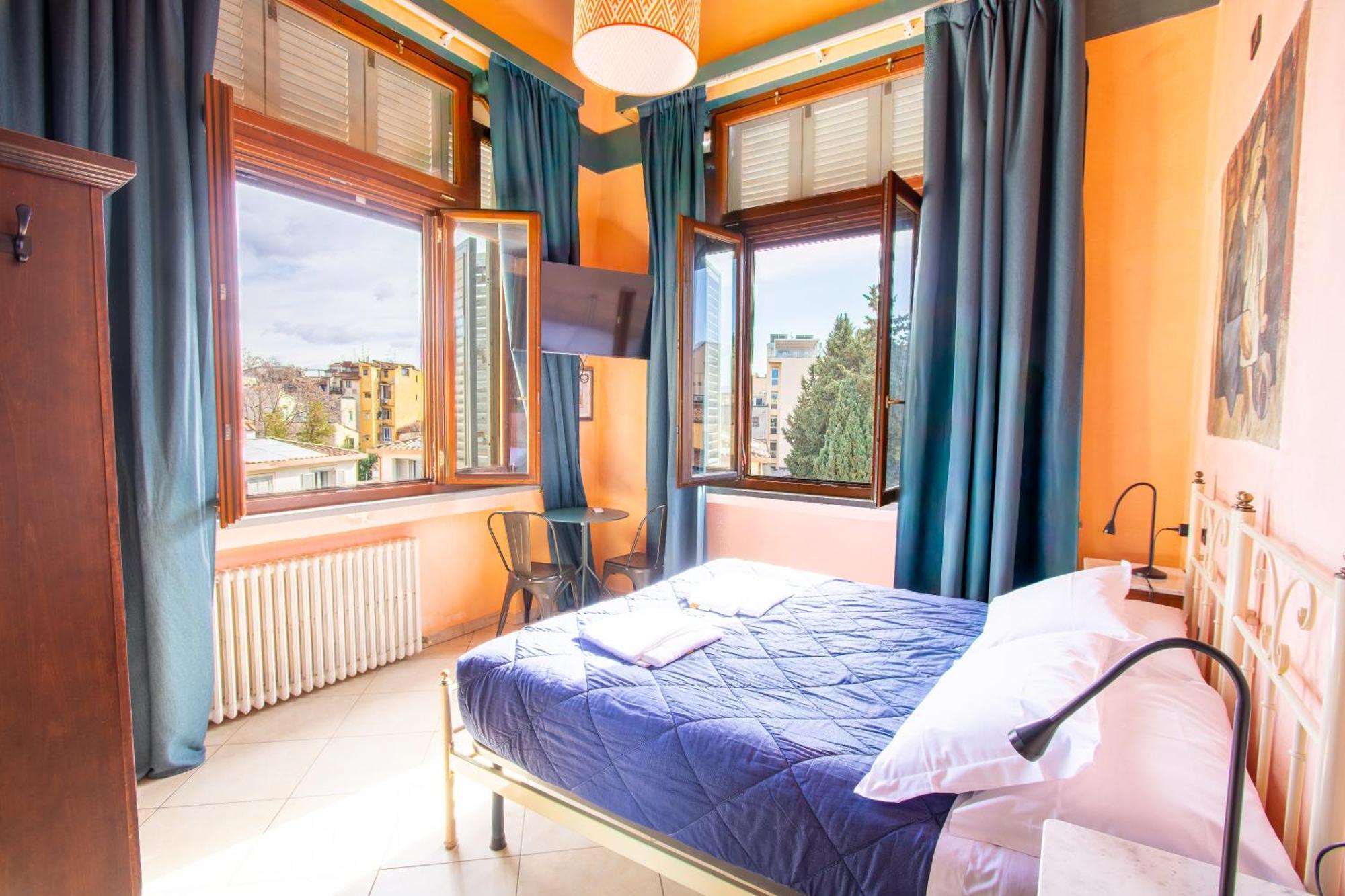 Doppel-/Zweibettzimmer mit Aussicht
