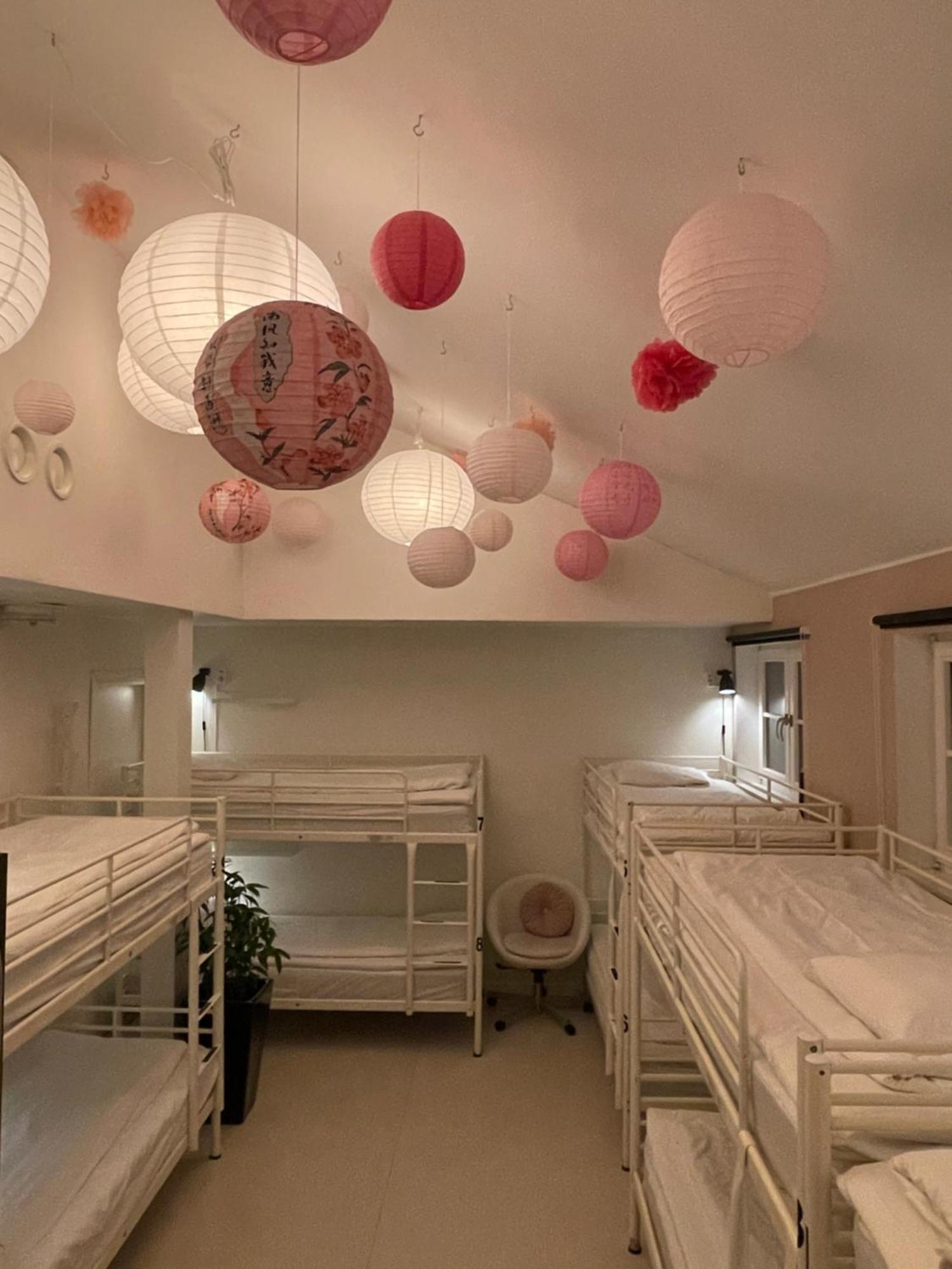 Bett im gemischten Schlafsaal mit 10 Betten