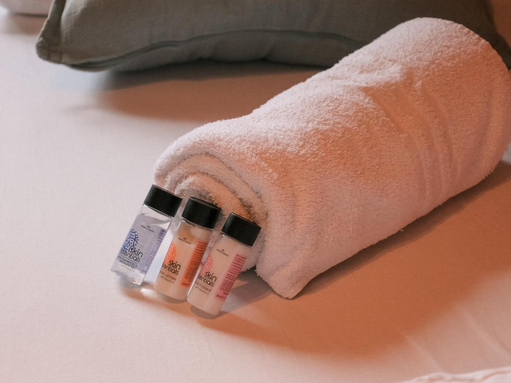 Doppel-/Zweibettzimmer mit eigenem Bad