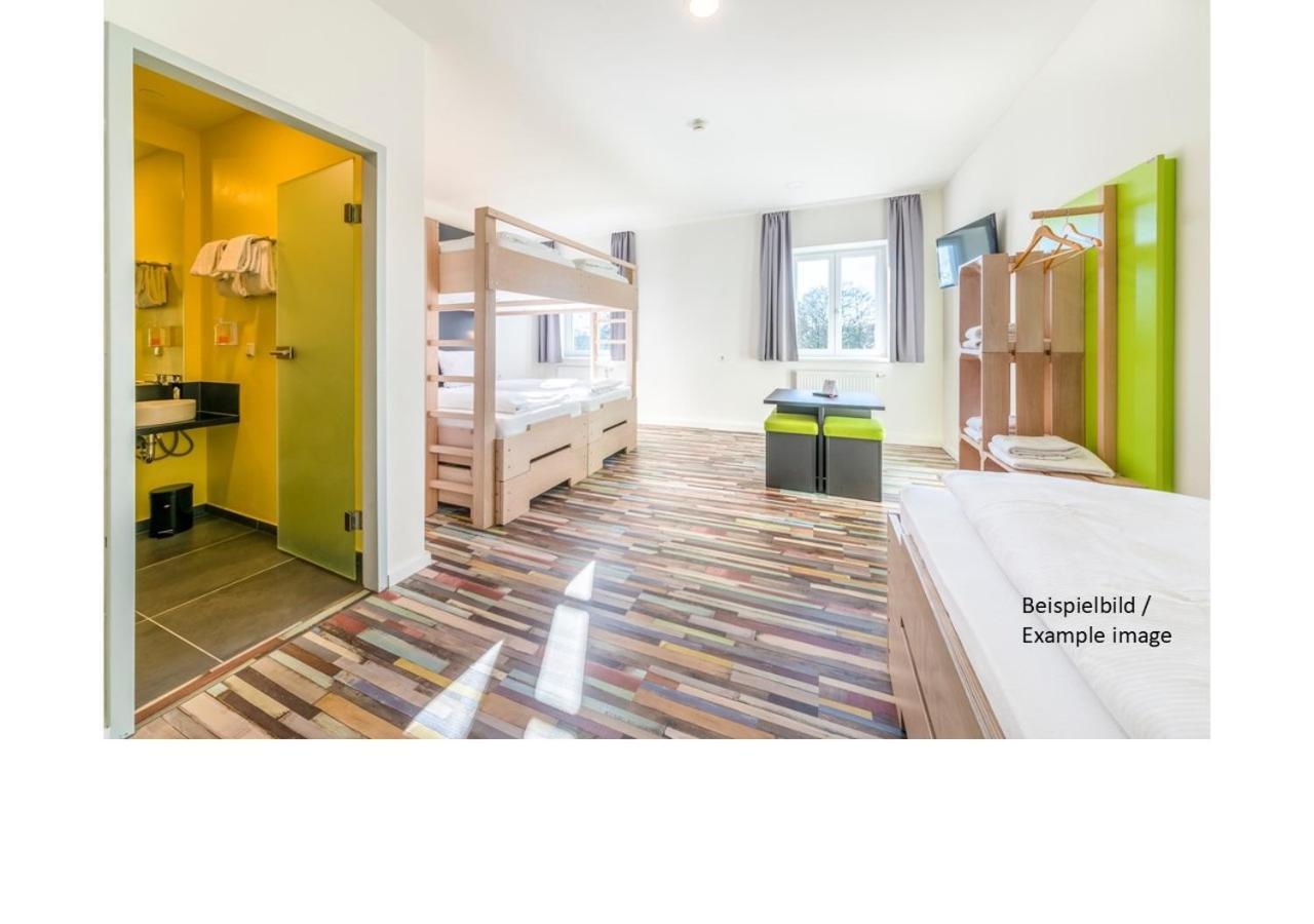 Familienzimmer (6 Erwachsene)