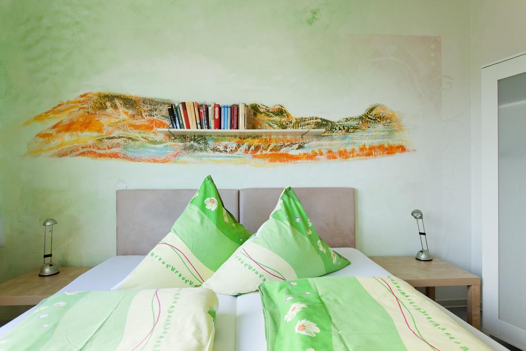Einzelbett im 6-Bett-Schlafsaal für Frauen