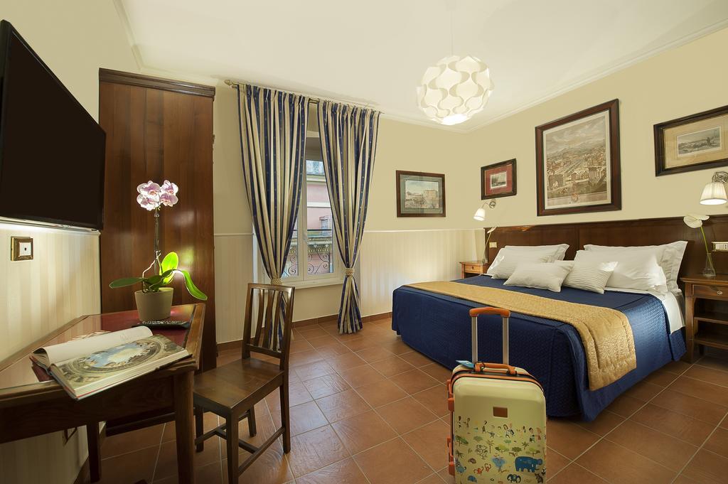 Standard Doppelzimmer mit Gemeinschaftsbad