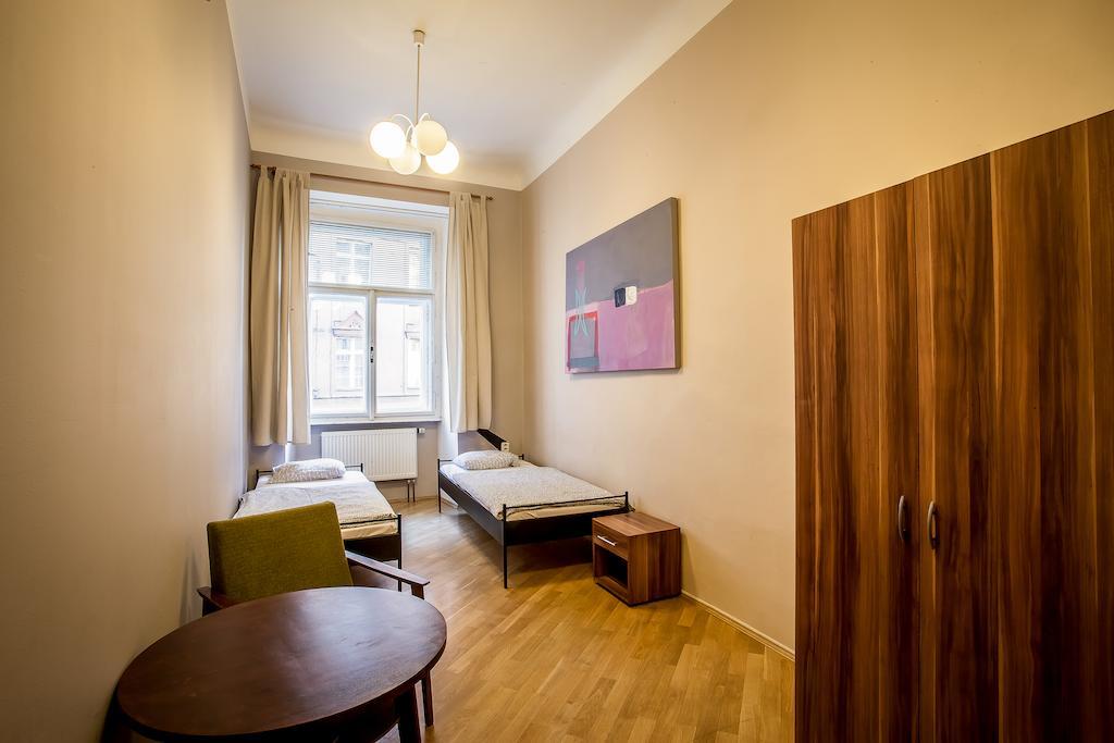 Standard Zweibettzimmer mit Gemeinschaftsbad