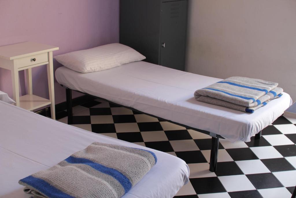 Zweibettzimmer mit Gemeinschaftsbad