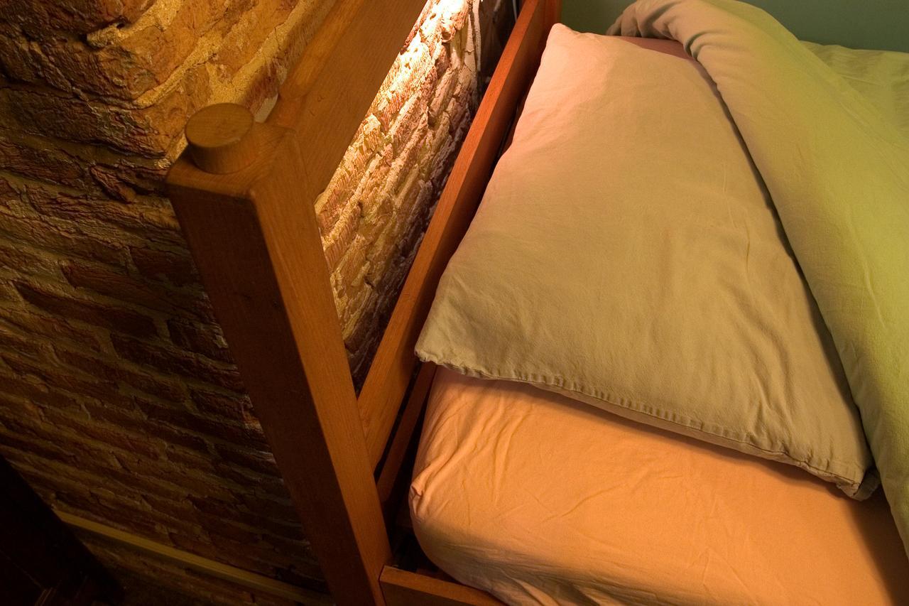 Basic Dreibettzimmer mit Gemeinschaftsbad