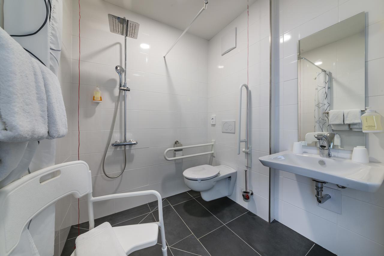 Doppel-/Zweibettzimmer - barrierefrei