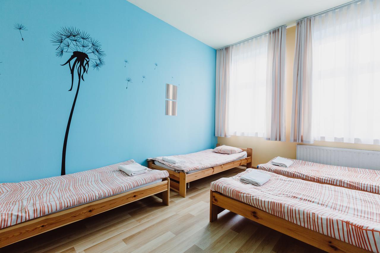 Vierbettzimmer mit Gemeinschaftsbad