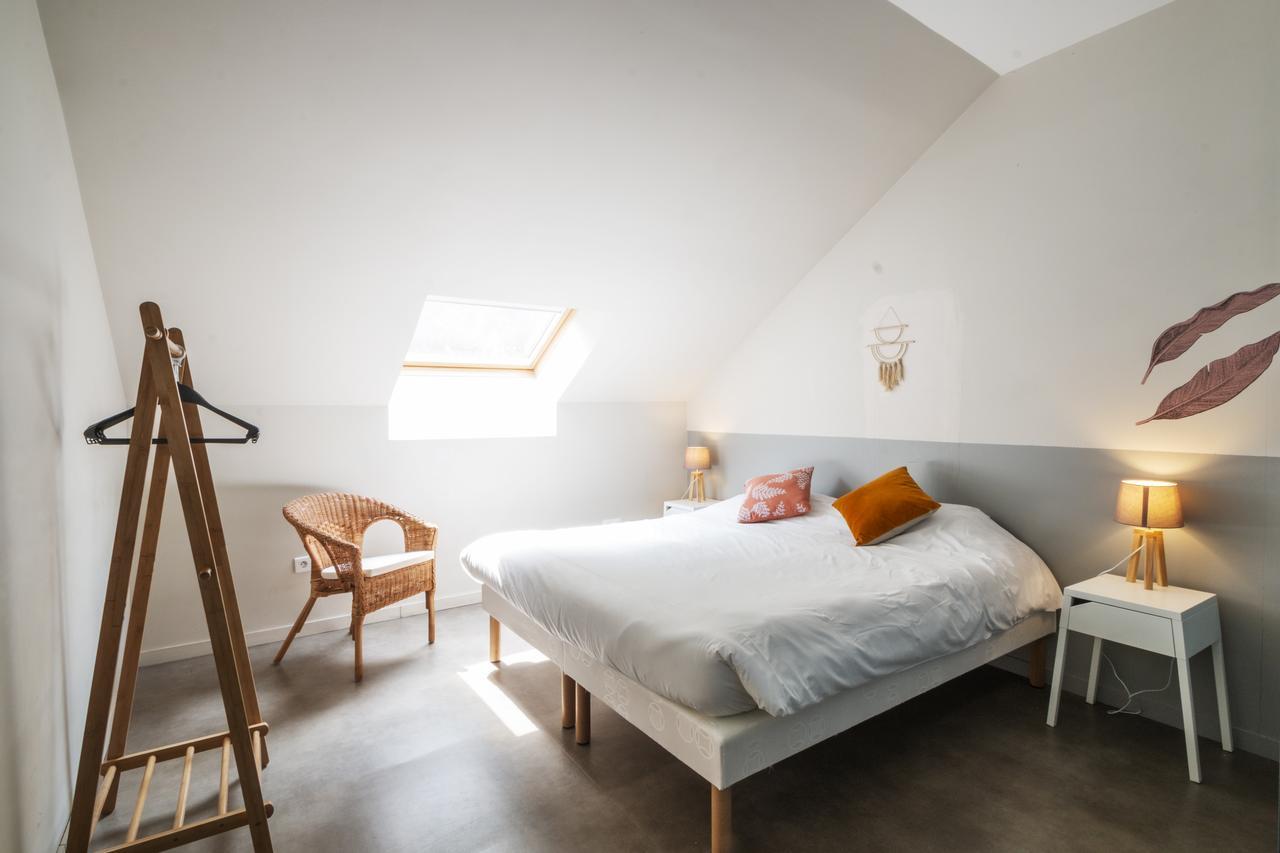 Doppel- oder Zweibettzimmer