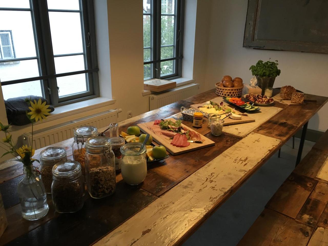 Zweibettzimmer mit Gemeinschaftsbad