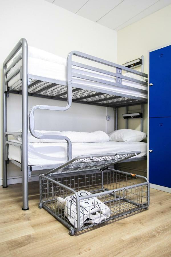 Gemischter Schlafsaal mit 8 Betten