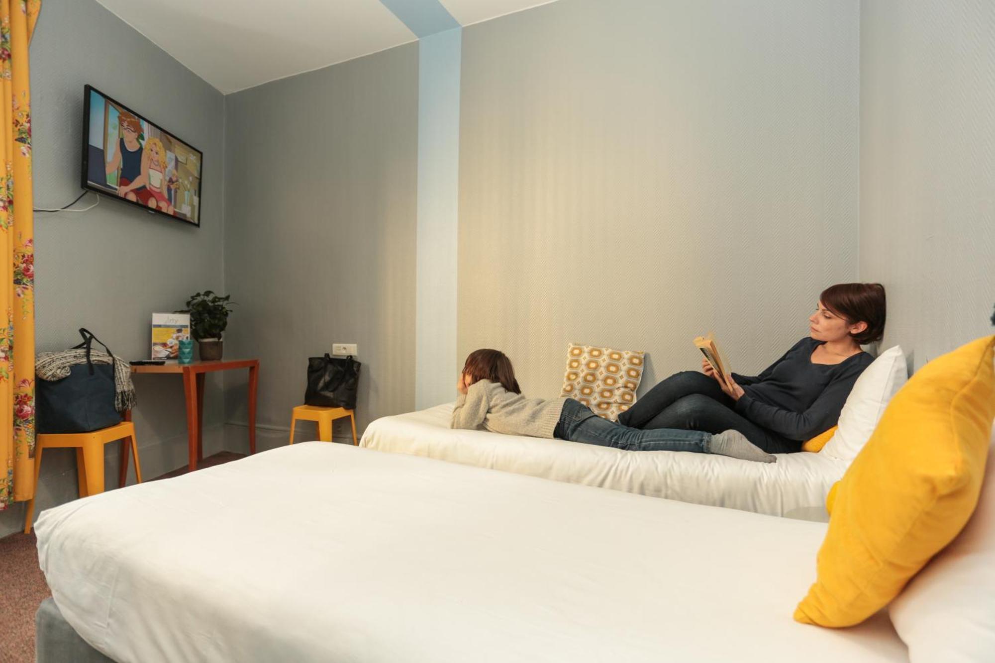Zweibettzimmer mit eigenem Bad