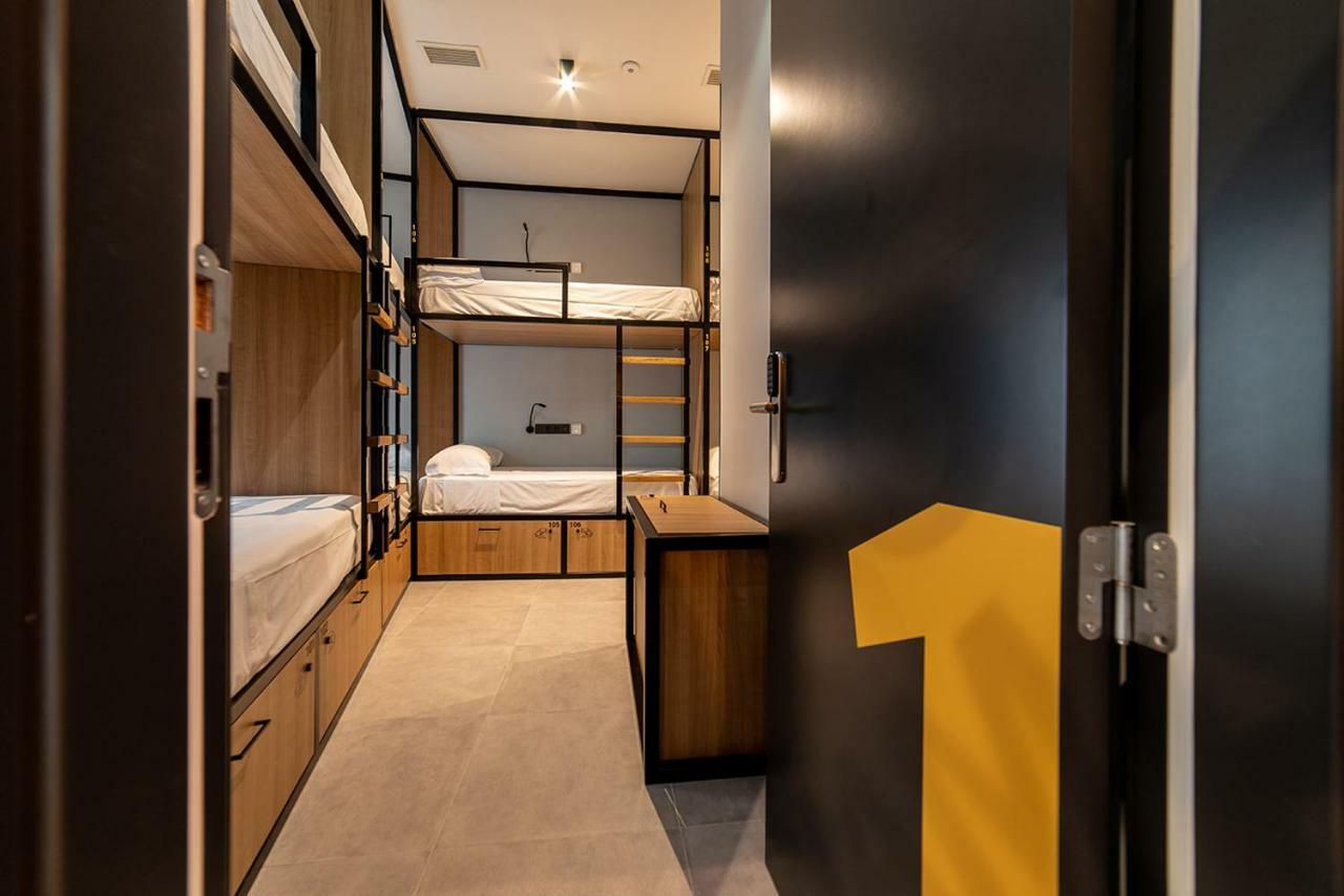 Private Room (8 Adults),998593329:JPEG