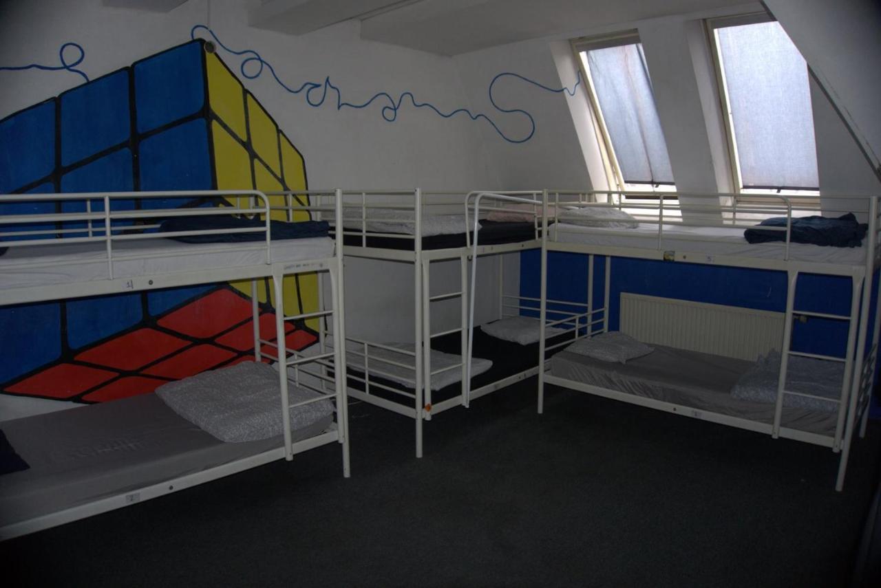 Bett im gemischten Schlafsaal mit 10 Betten