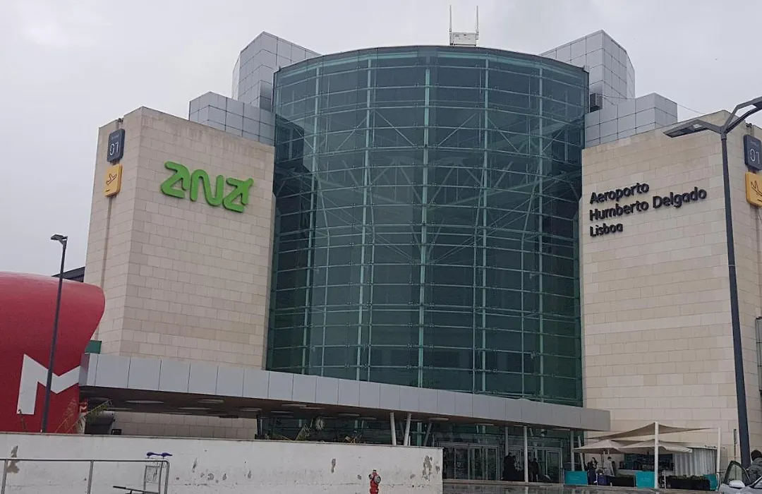 Lisbon Hostel Terminal 3-1