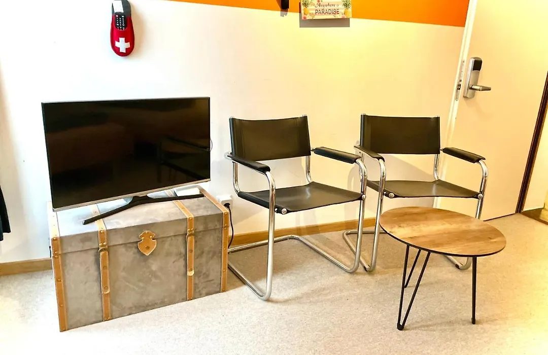 VIVA Hostel-1