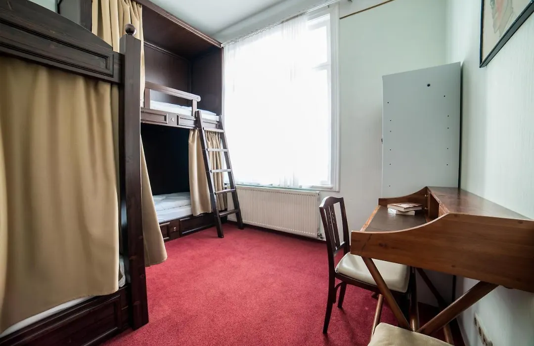 Vienna Boutique - Premium Hostel-1