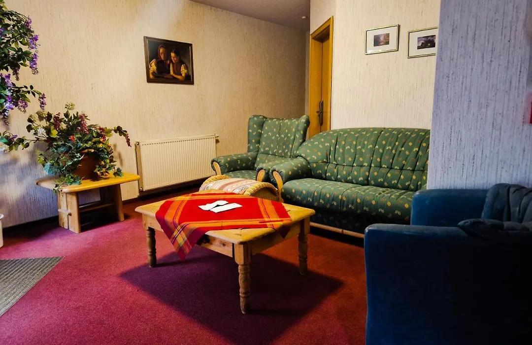 Hostel zum Löwen-1