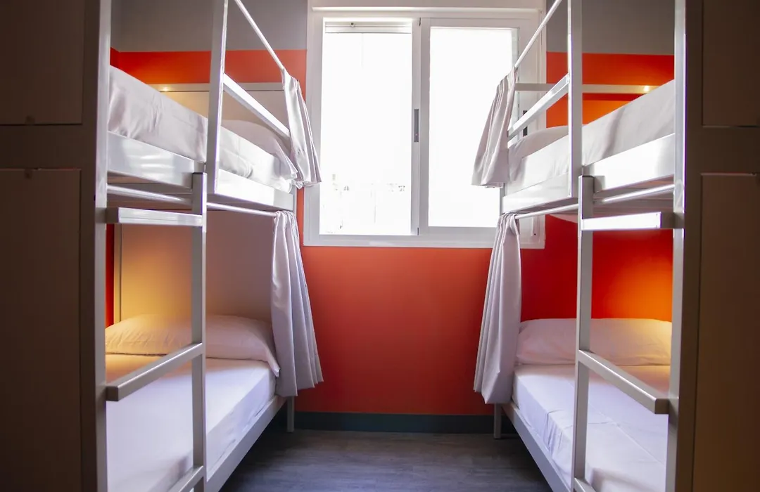Room Valencia-1