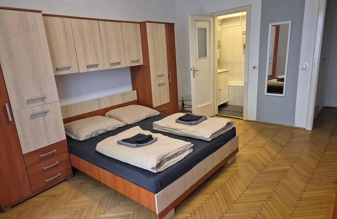 Boomerang Hostel-1