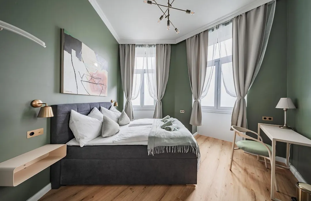 Home1 - Douzieme Boutique Hostel-1