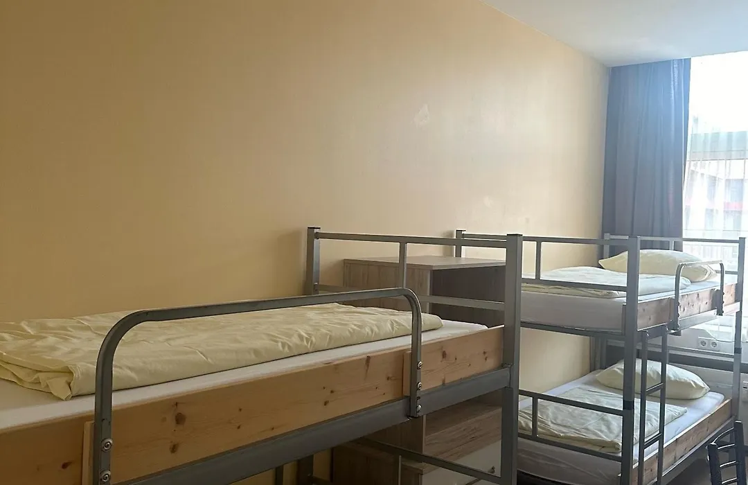 Low Budget Hostel-1